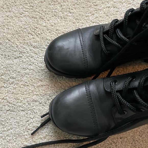 Tory Burch Combat Boots SZ 7 - Picture 9 of 9